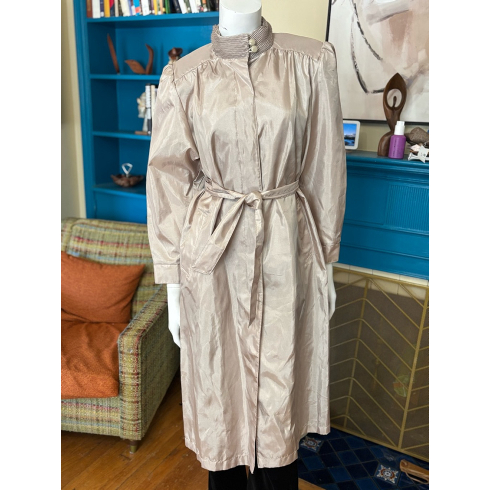 Vintage Westbound Beige Trench Coat Size 8P - Picture 1 of 5